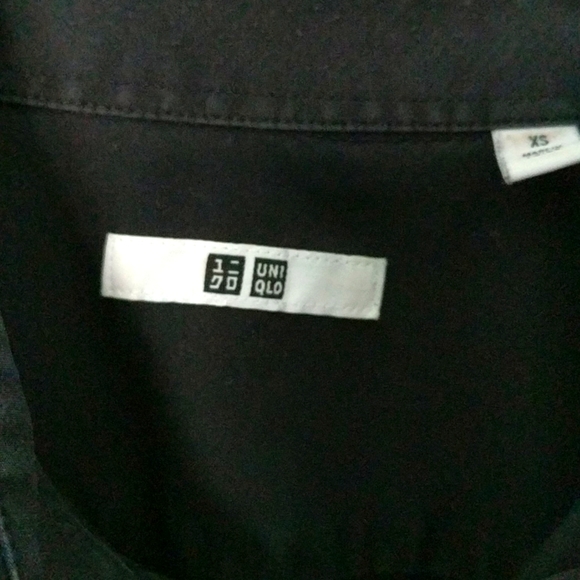Uniqlo Men's Dress Shirt - Picture 4 of 7